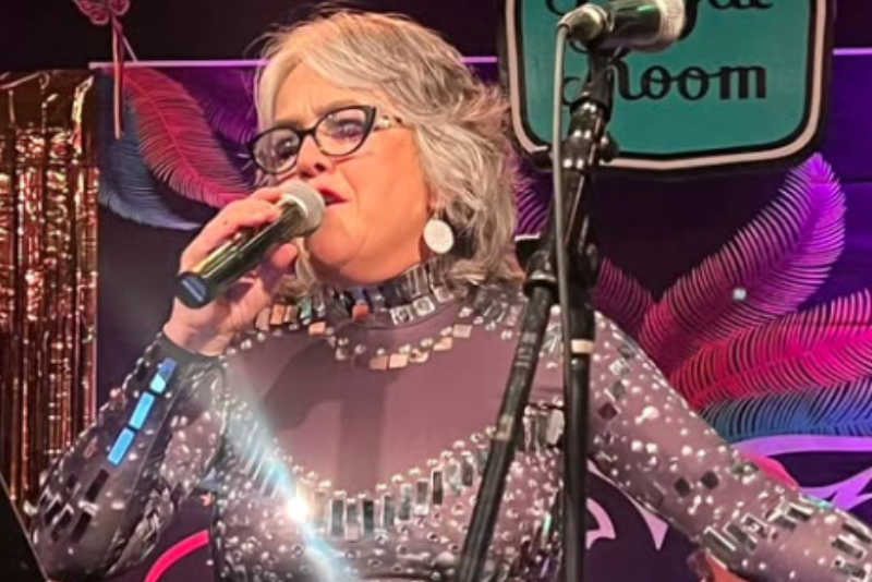 Adriana Giordano no Black & Tan Hall: Uma Noite de Samba, Swing e Muito Mais em Seattle