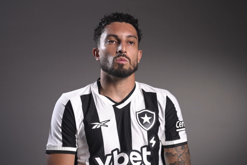 Alex Telles em entrevista exclusiva sobre Mundial de Clubes e o Botafogo em Seattle